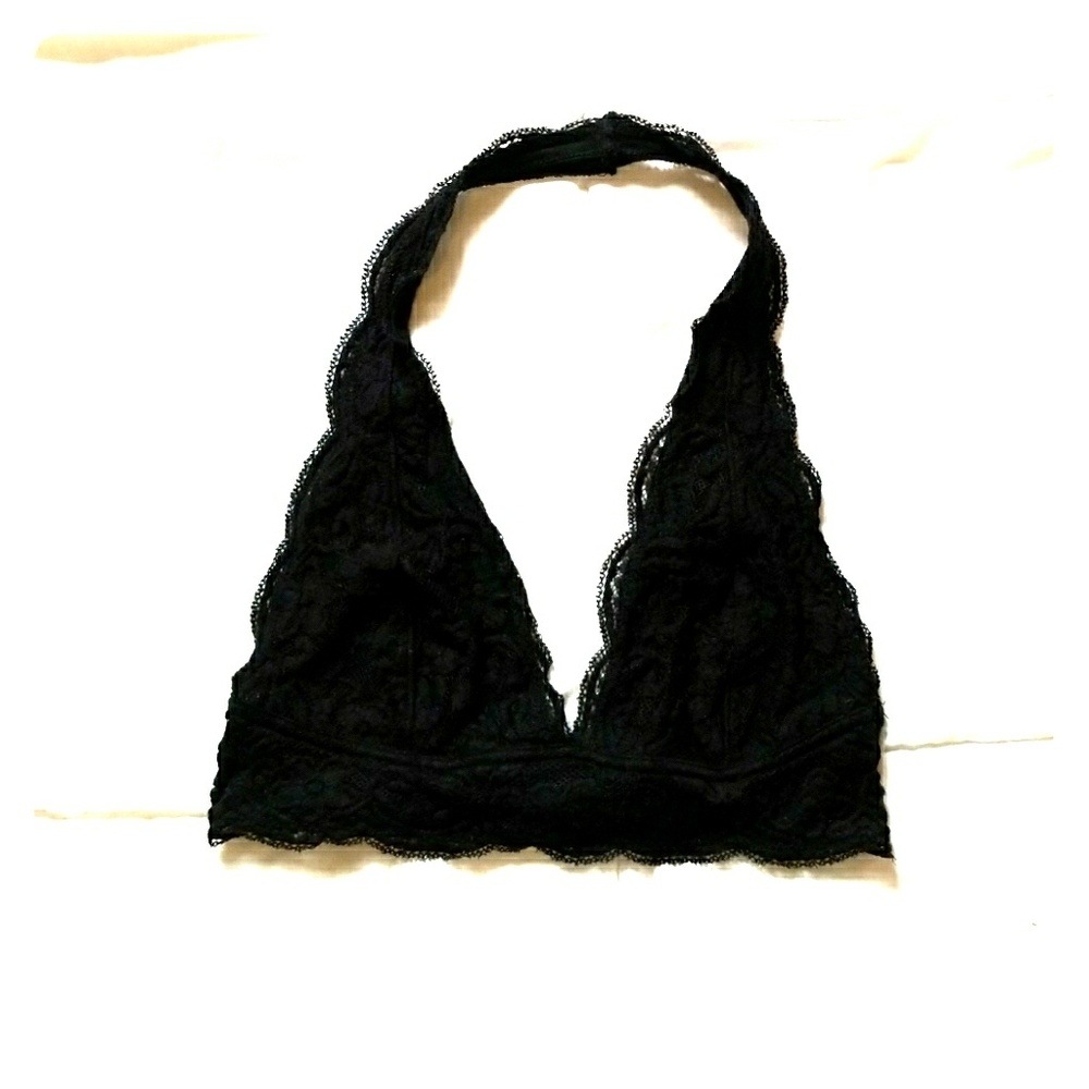 Uran Outfitters Lace Halter Bralette